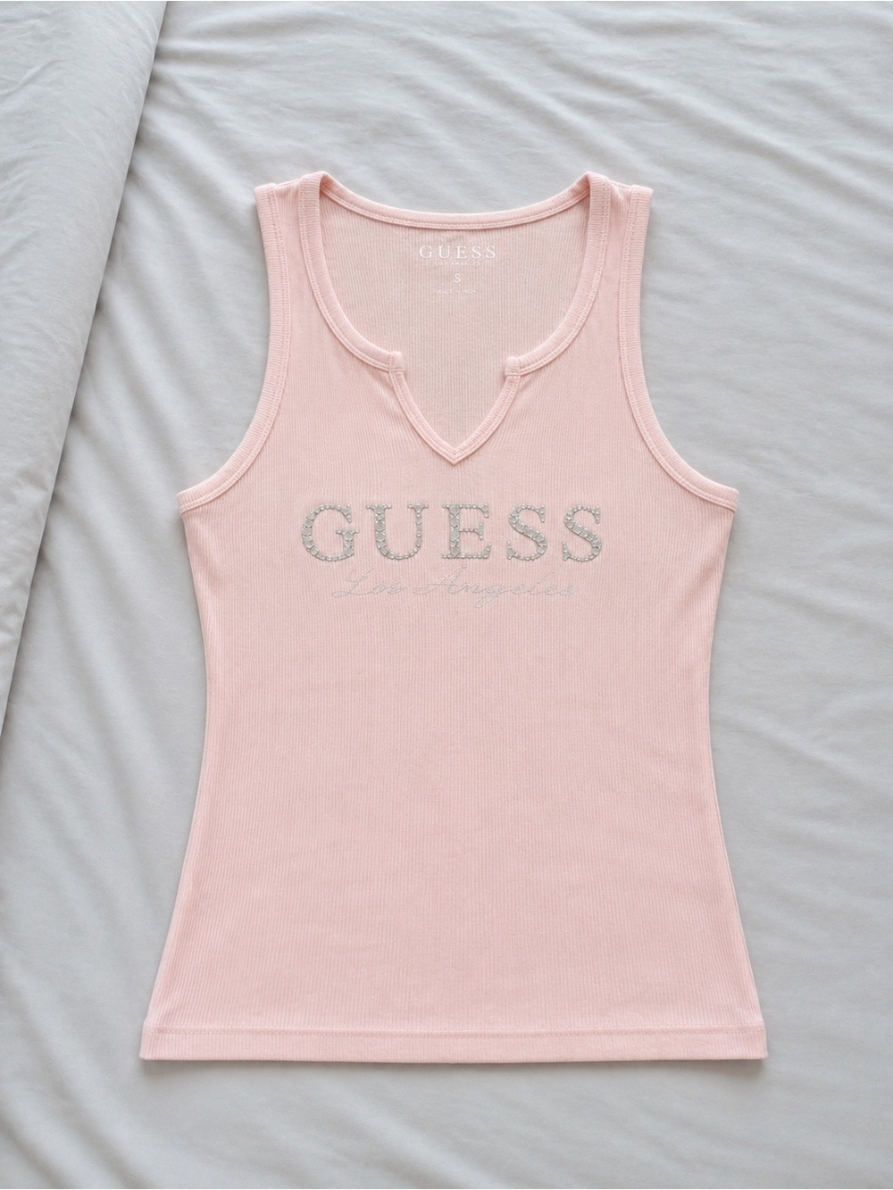 GUESS Pale Pink Ribbed Tank with Rhinestone Logo - Picture 2 of 2